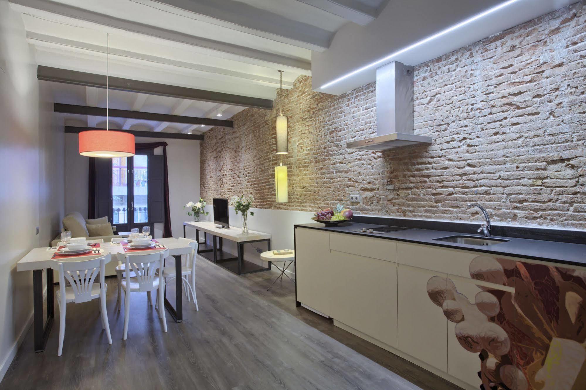 Sagrada Familia Apartment